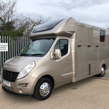 JMS Superior Horsebox JMS Superior